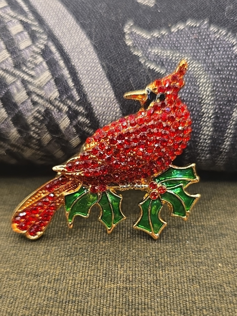 Cardinal Bird Christmas Brooch Pin Red/Green Rhinestone Costume Jewelry Colorful